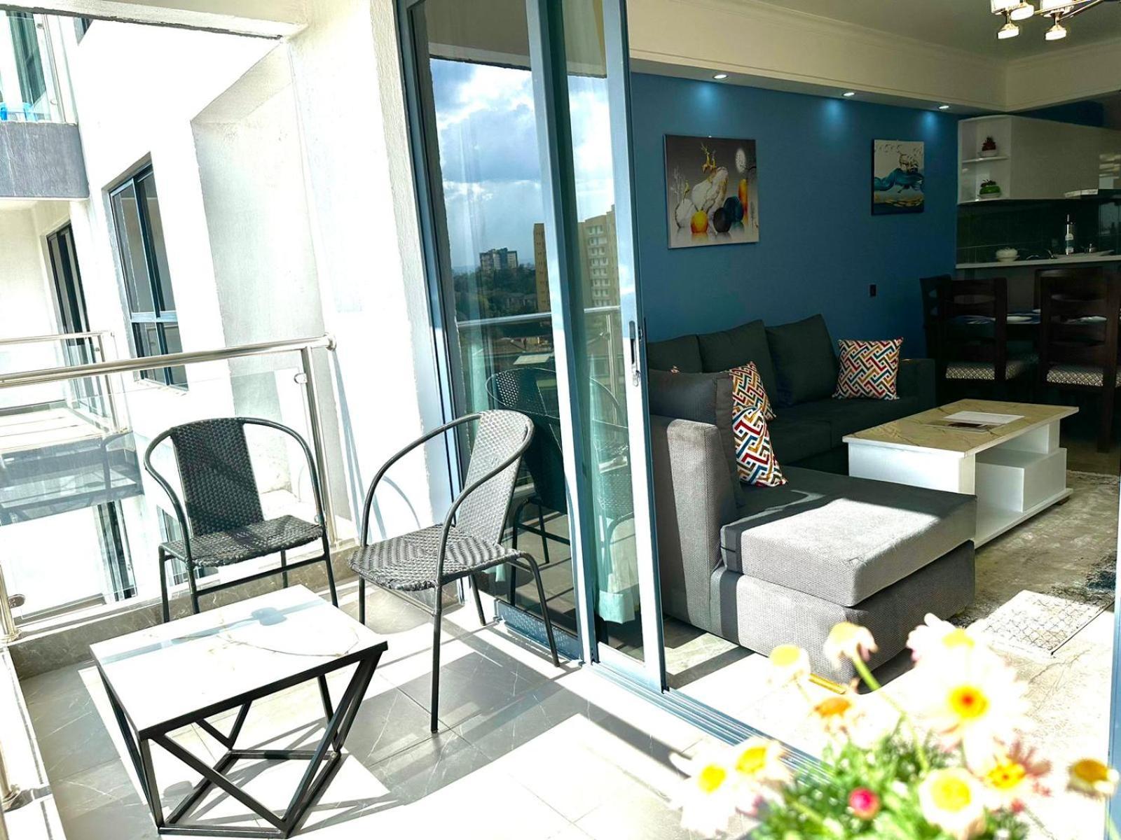 Stayrest Safari Tours New 3 Bedroom Apartments In Kilimani Nairobi With Rooftop Pool Exterior foto